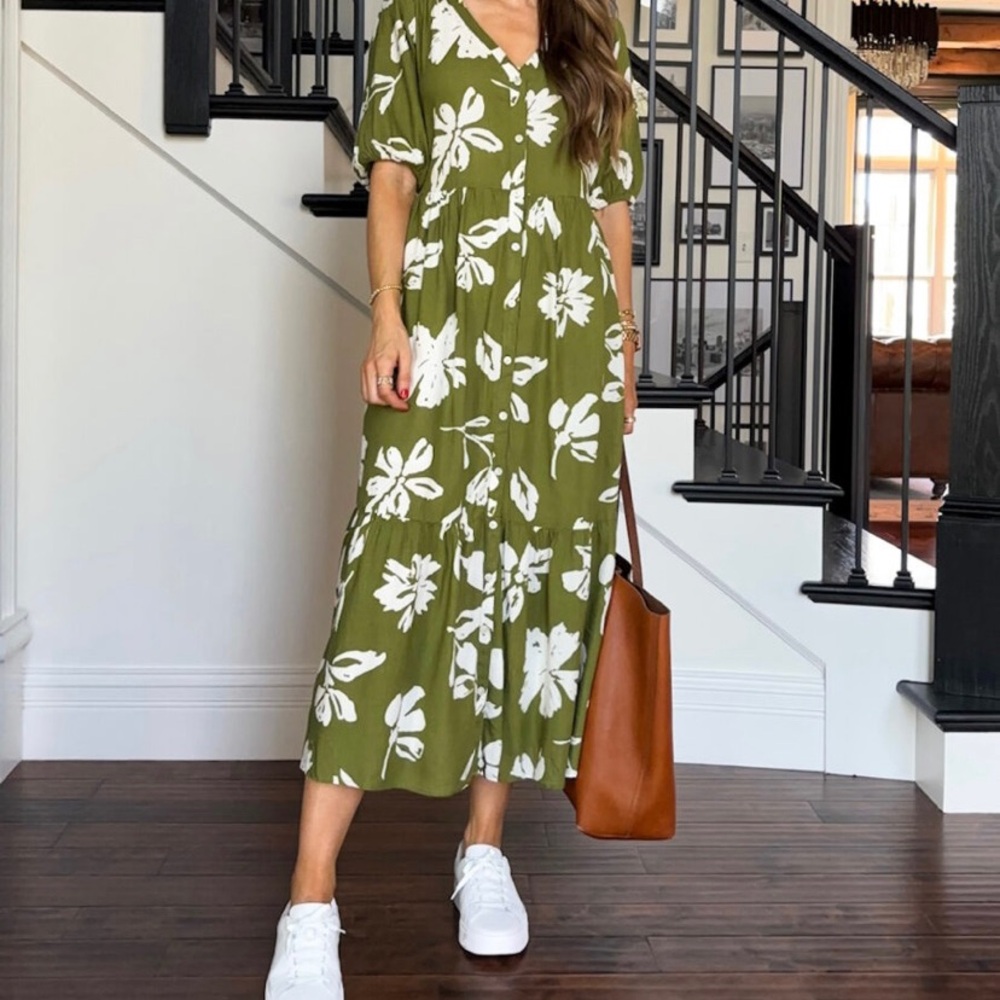 NWOT Green Floral Women's Dress SIZE 1X tiered boho peasant cottagecore